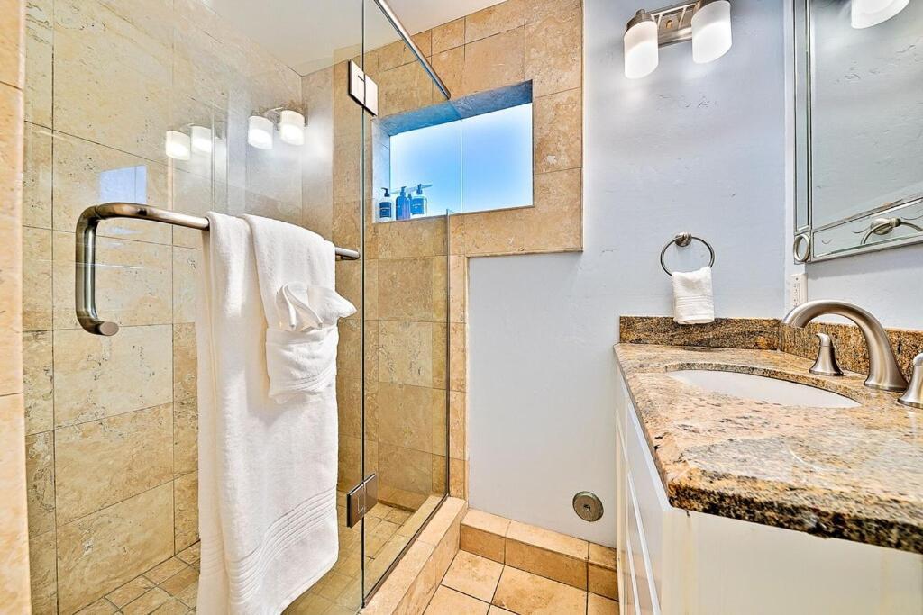 Stunning South Mission Home With Private Rooftop & Ocean Views! San Diego Buitenkant foto